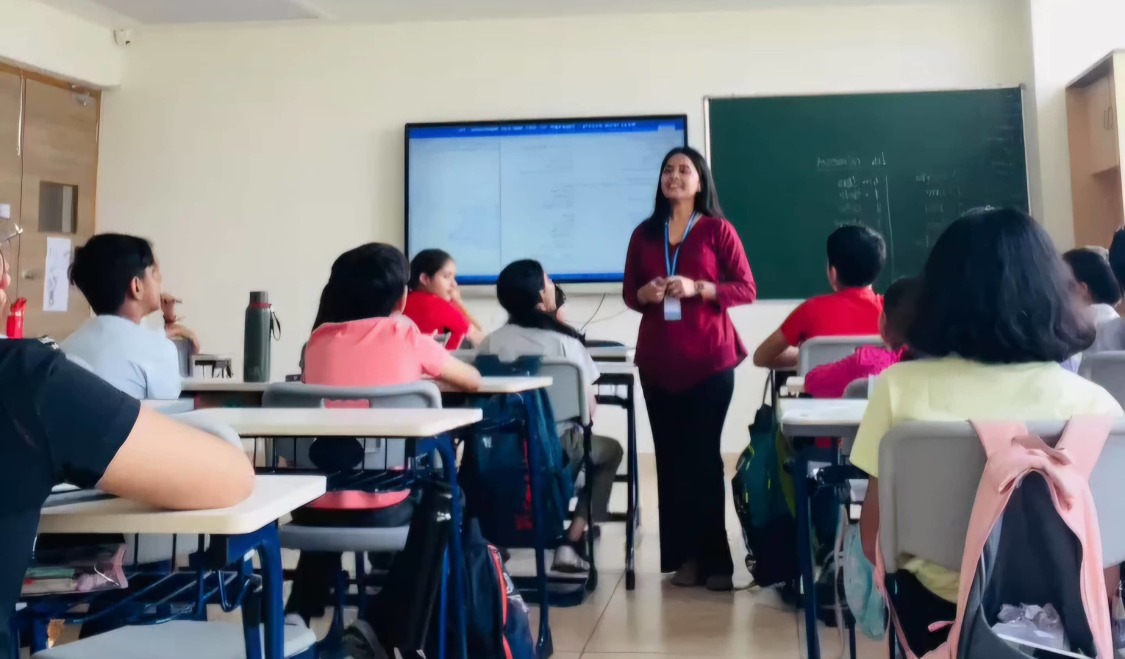 First Spanish immersion session with kids at Heritage International School, Noida